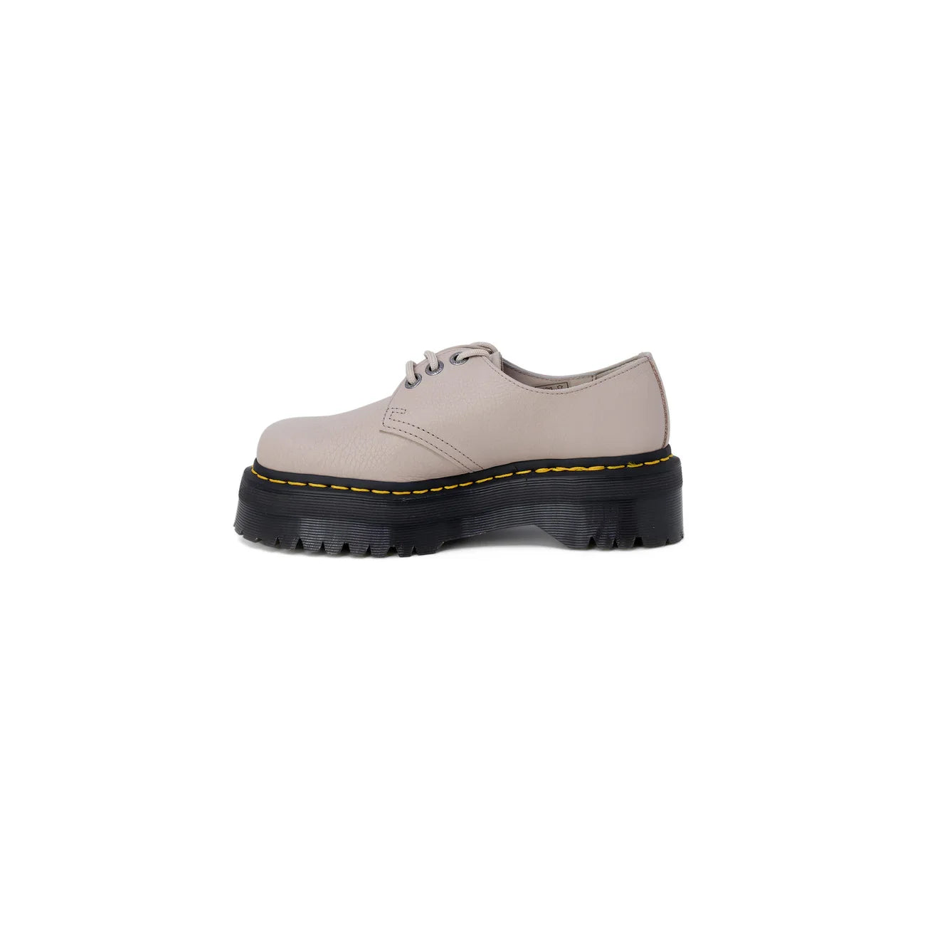 Scarpa stringata donna color beige con suola platform nera, stile casual moda.