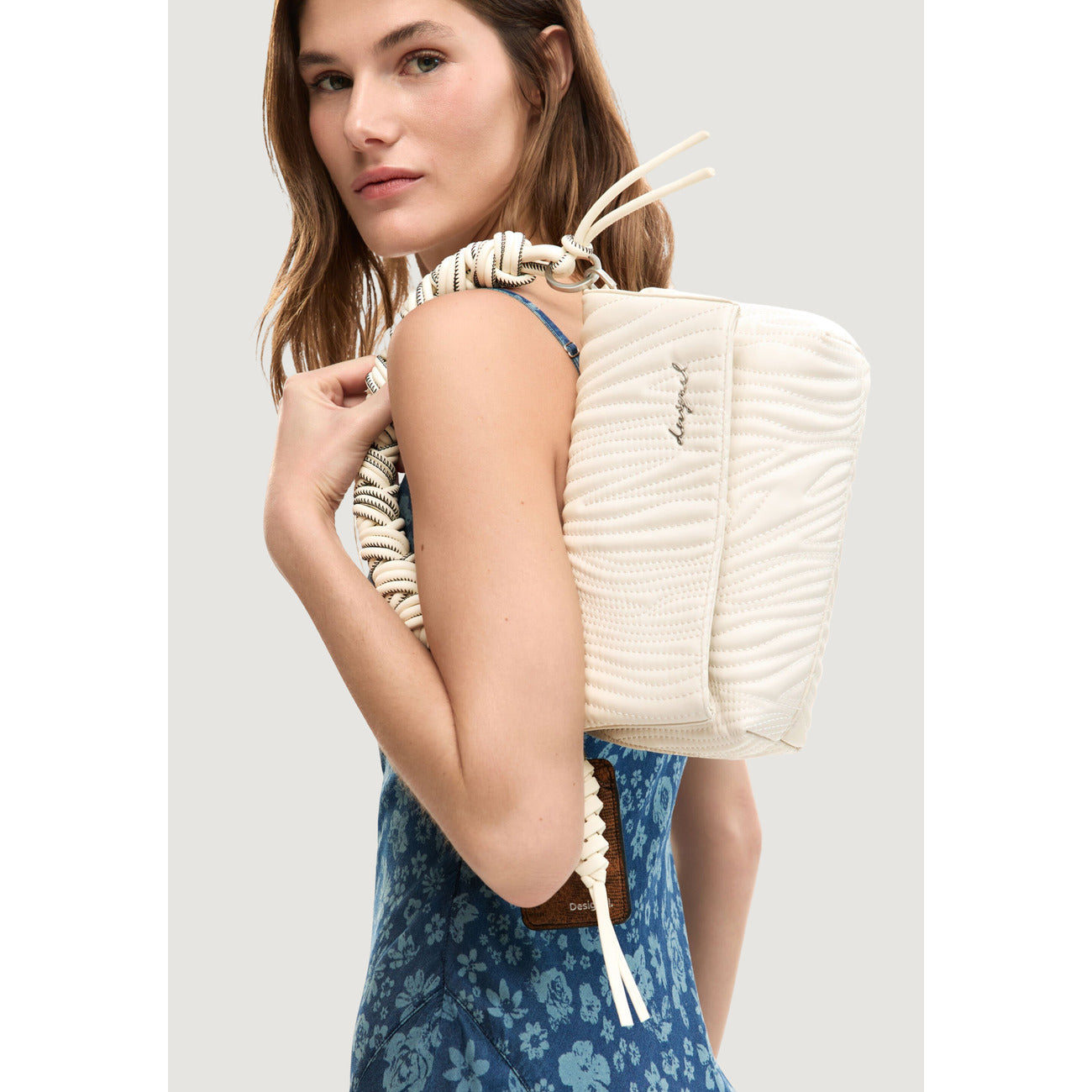 2453022 Desigual Borsa Beige Tracolla