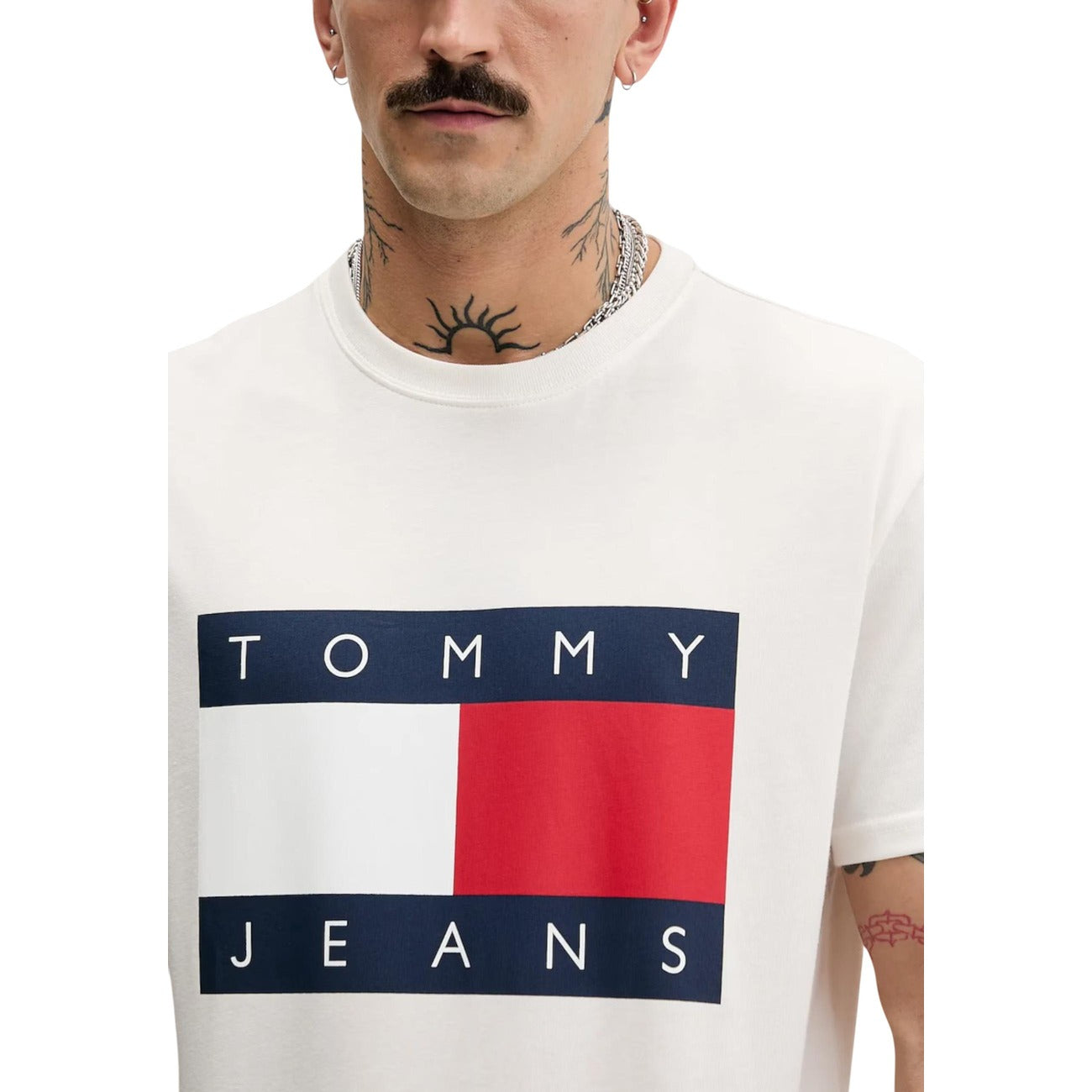 2447452 Tommy Hilfiger Jeans T-shirt Bianca Stampa Cotone Organico Uomo