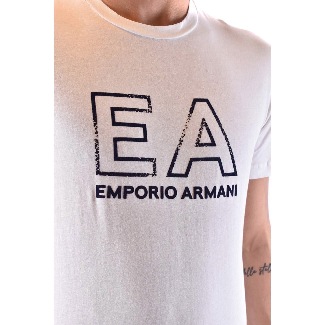 2425459 Emporio Armani T-Shirt Bianca Stampa Uomo