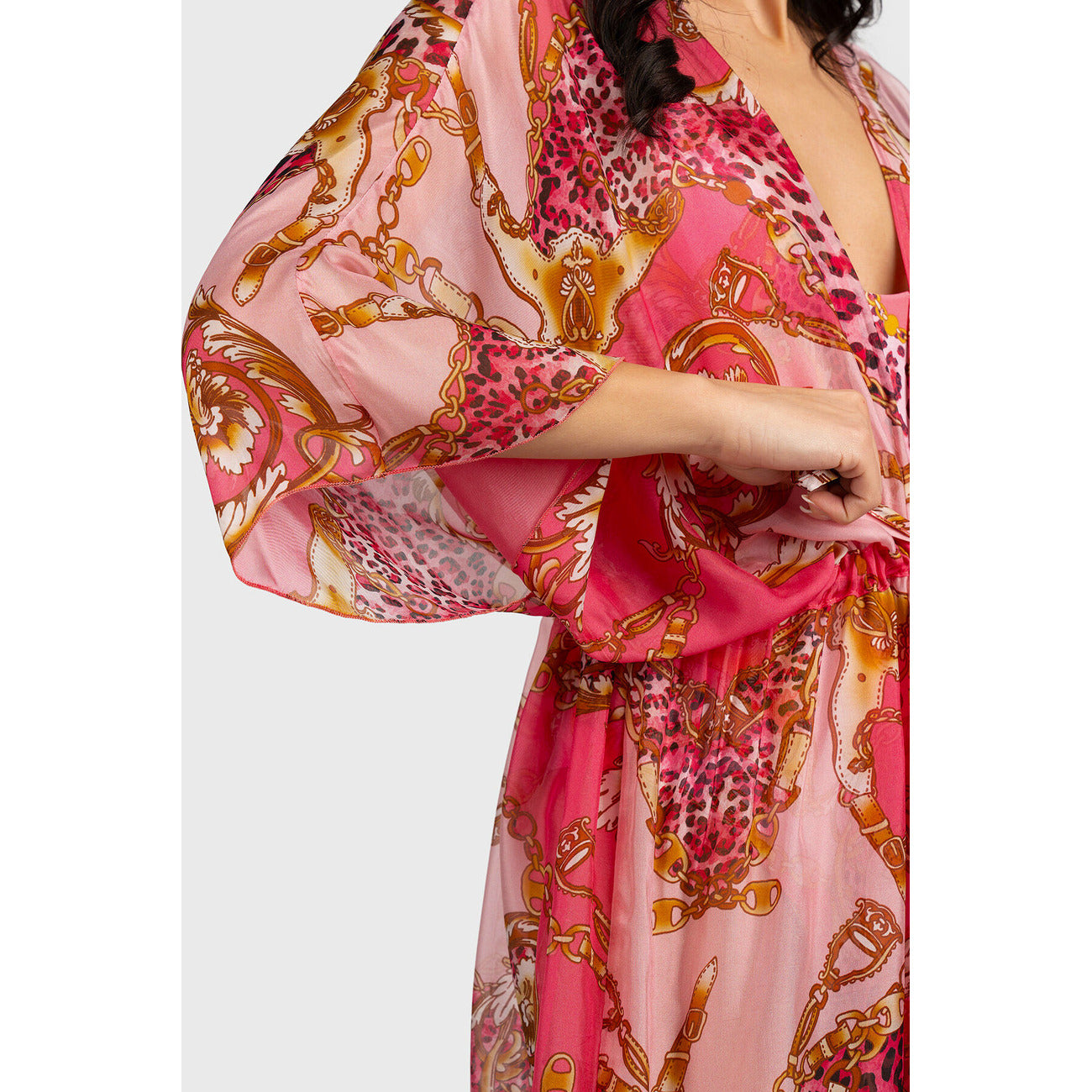2451144 Guess Abito Lungo Rosa Stampa Scollo V Donna