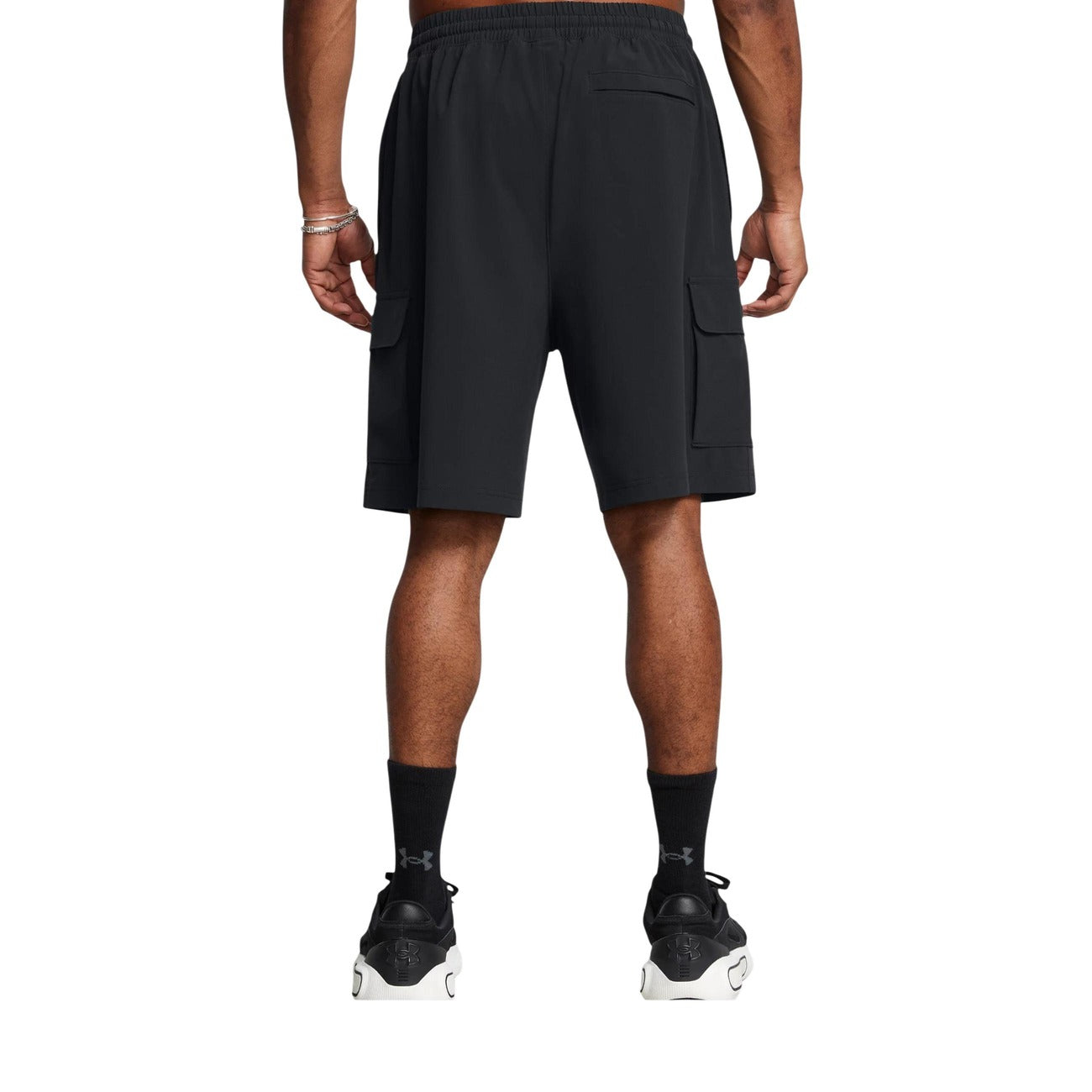 2455616 Under Armour Bermuda Nero Lacci Tasche Multiple Uomo