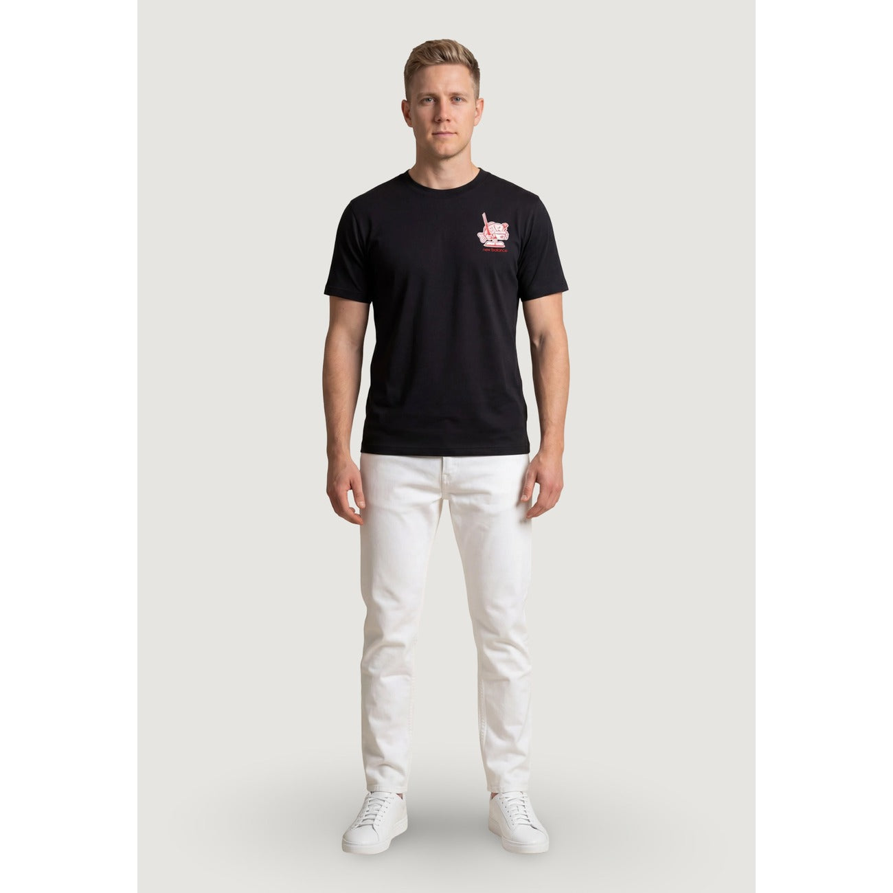 2452881 New Balance T-Shirt Nero Uomo