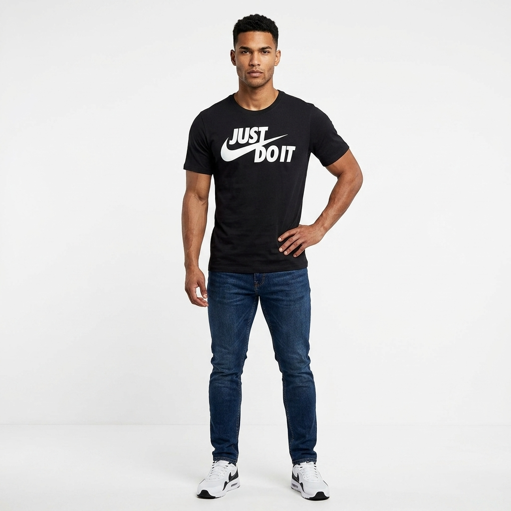 2275111 Nike T-Shirt Nero Stampa Uomo