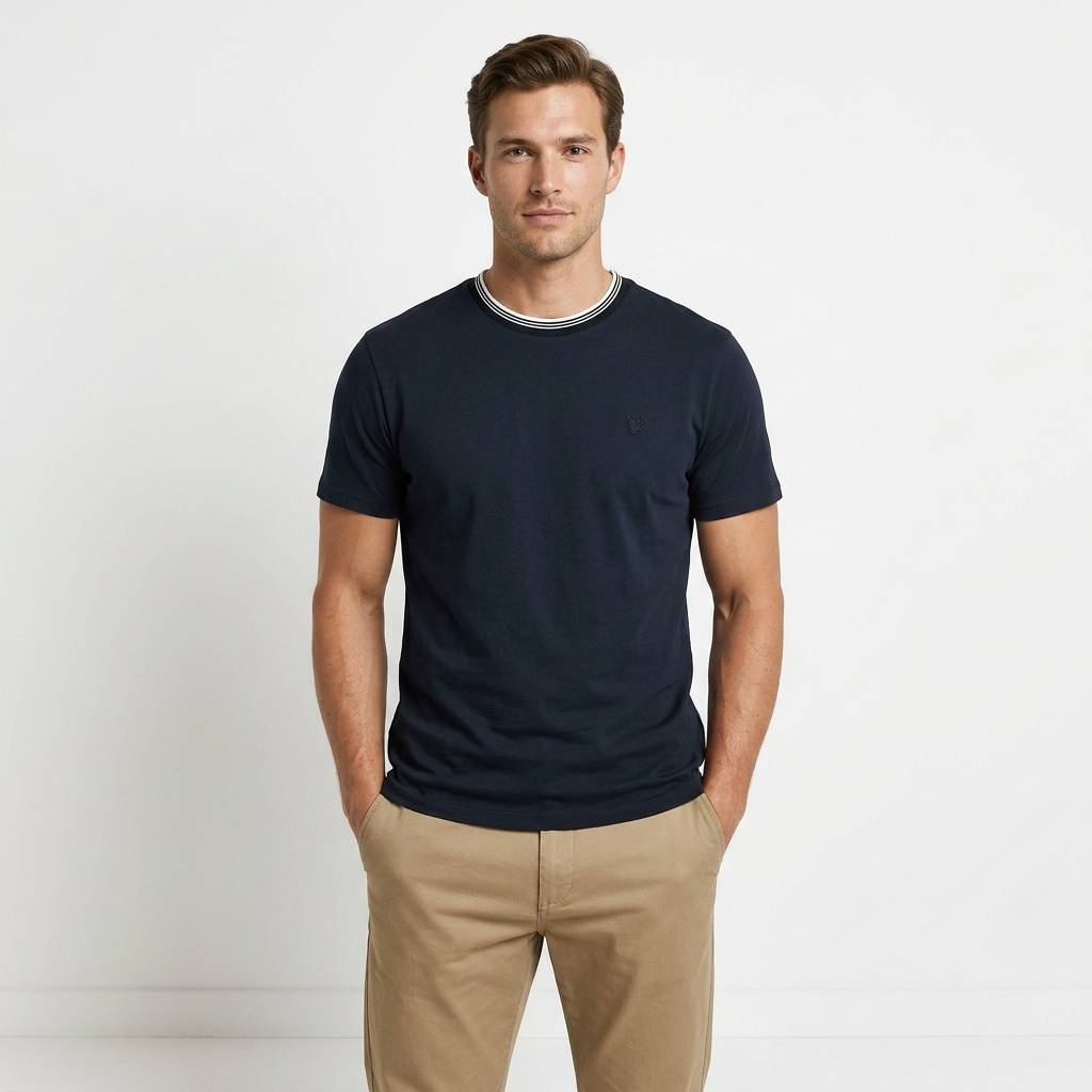 2416232 Lyle & Scott T-Shirt Blu Stampa Uomo