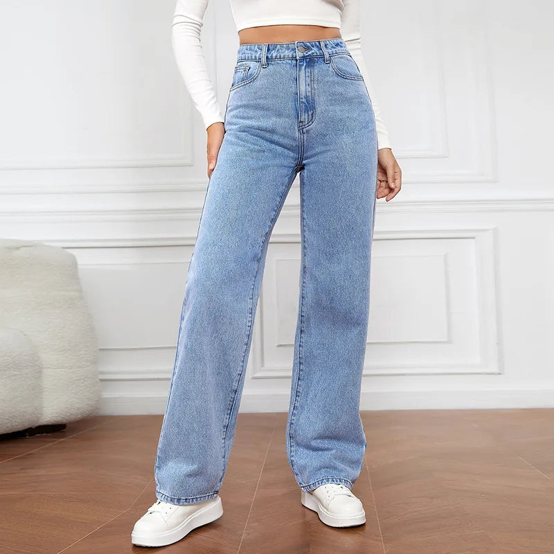 Jeans retrò alla moda da donna. Pantaloni larghi e dritti da strada. Pantaloni slim a vita alta tutto in uno