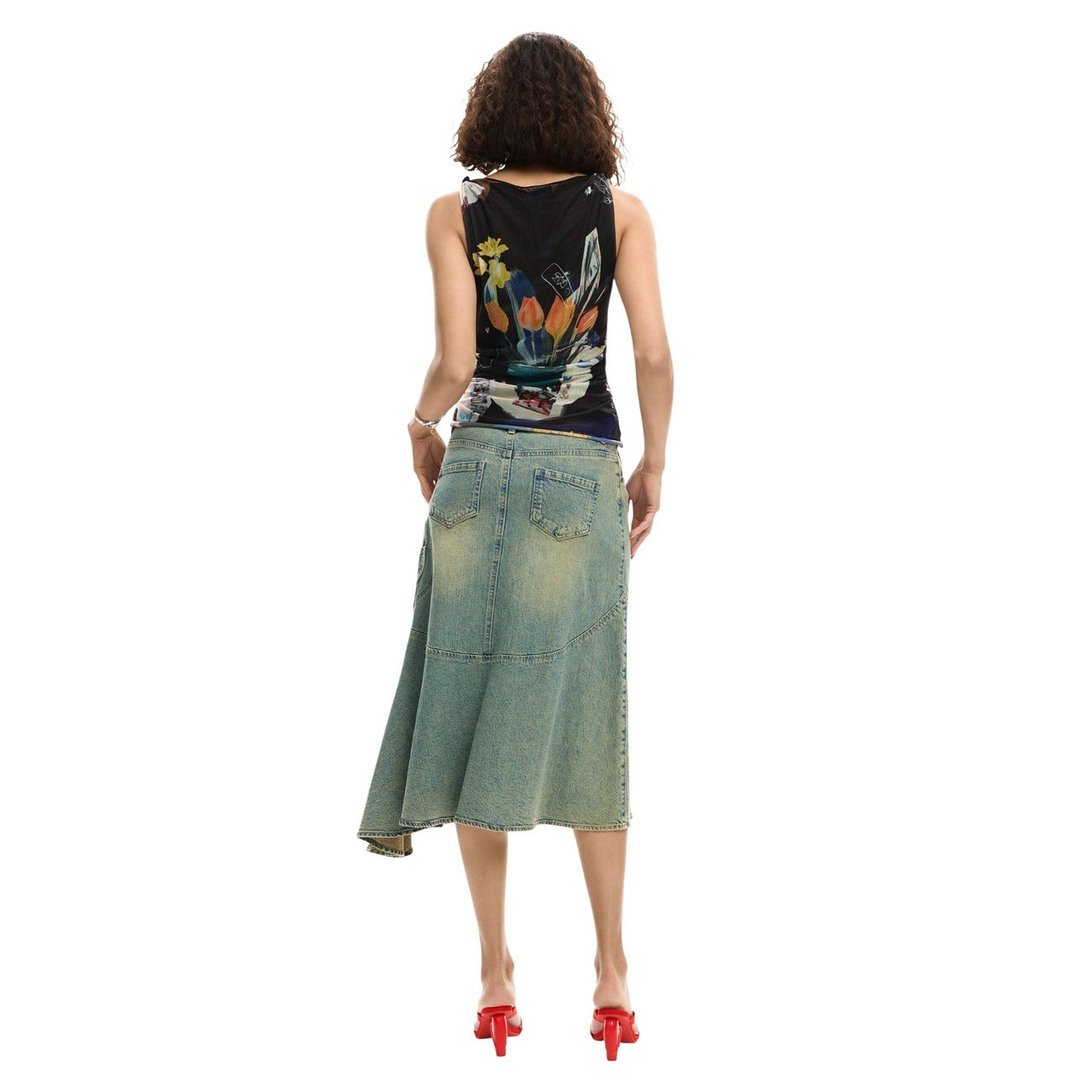 2453075 Desigual Top Donna Nero Floreale Smanicato