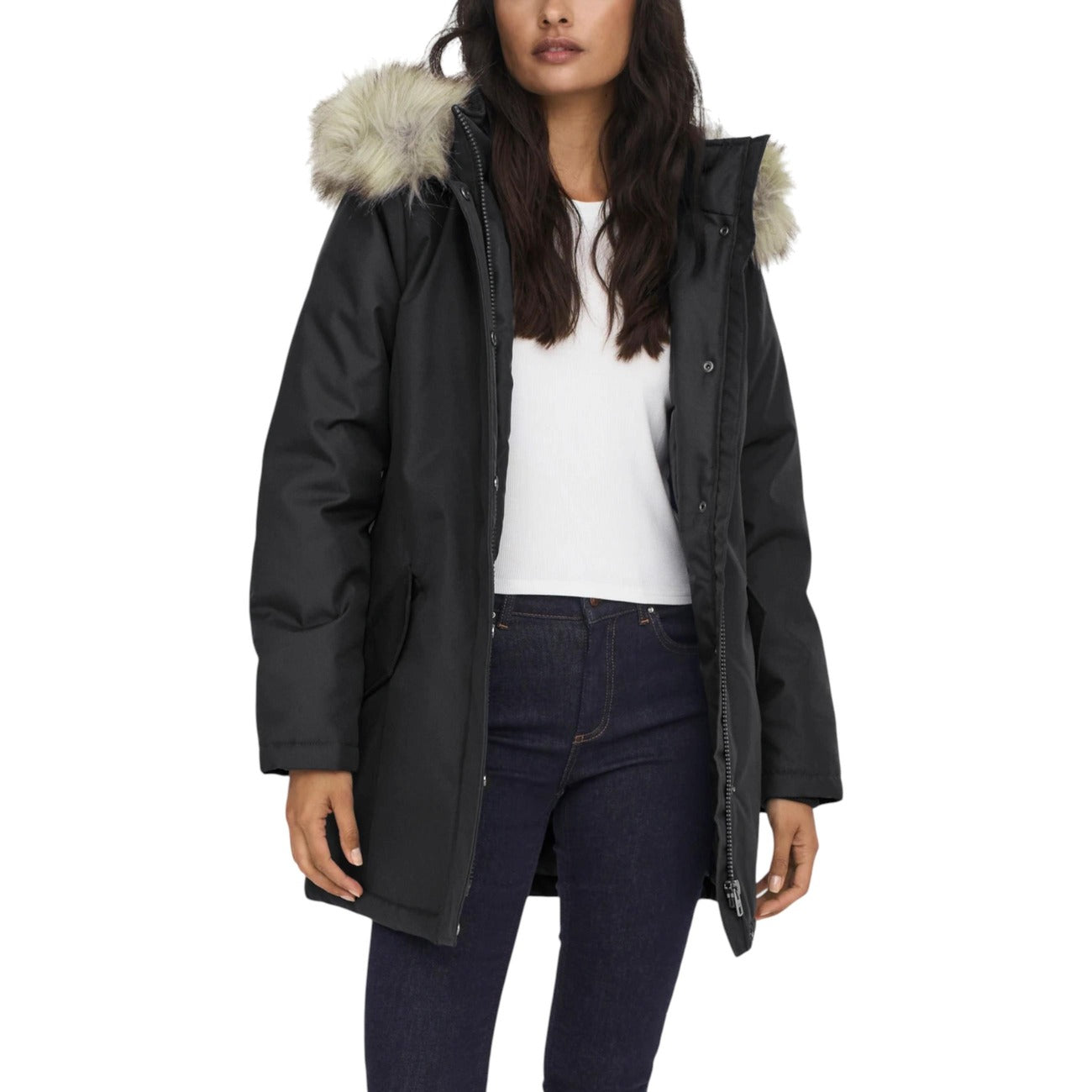 2435490 Only Giubbotto Nero Donna