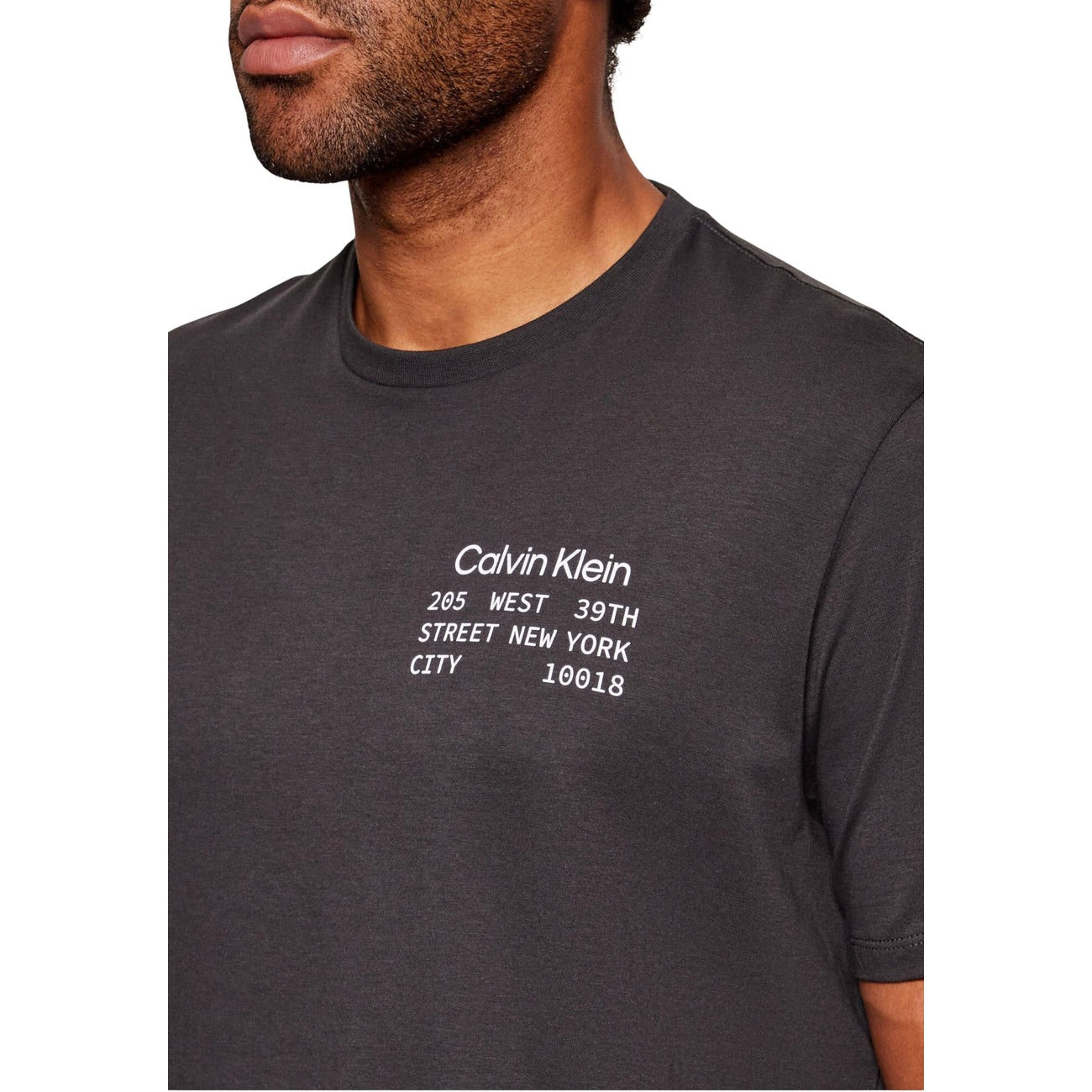 2446485 Calvin Klein Jeans T-Shirt Nera Stampa Maniche Lunghe Uomo