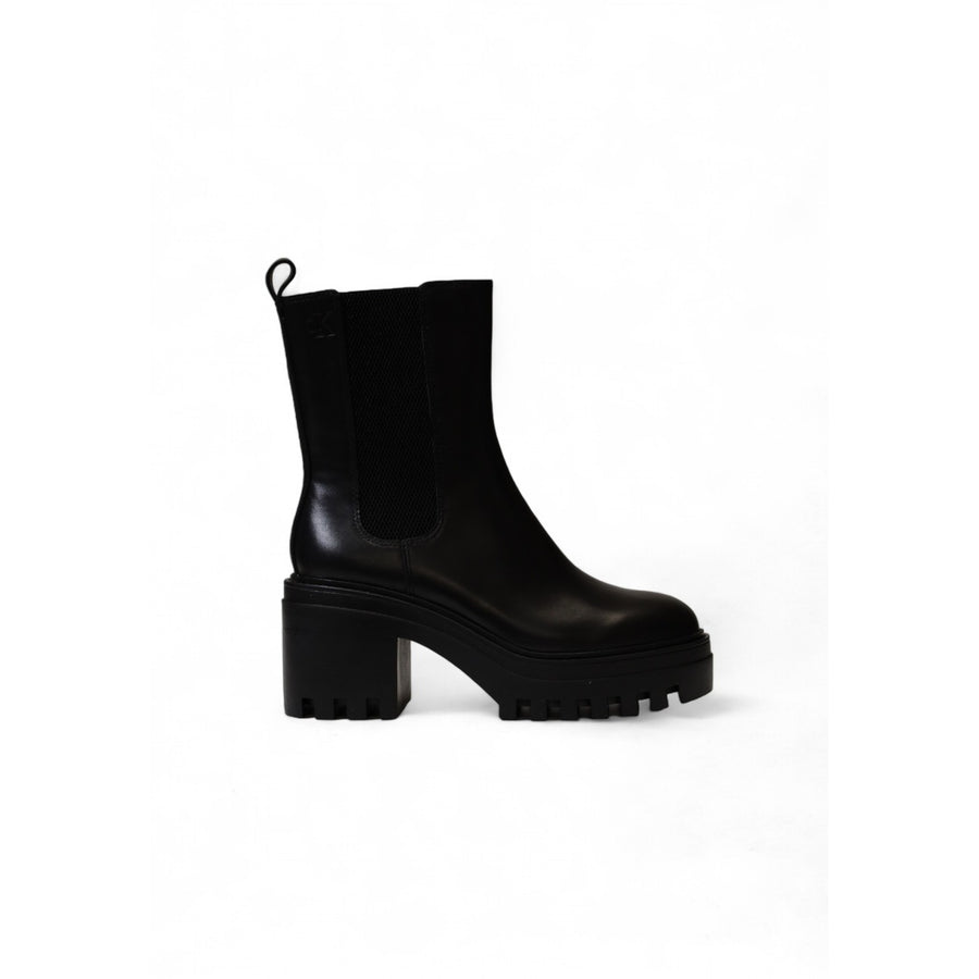 Chunky Heeled Chelsea Leather Boots YW0YW01547 Stivali Donna