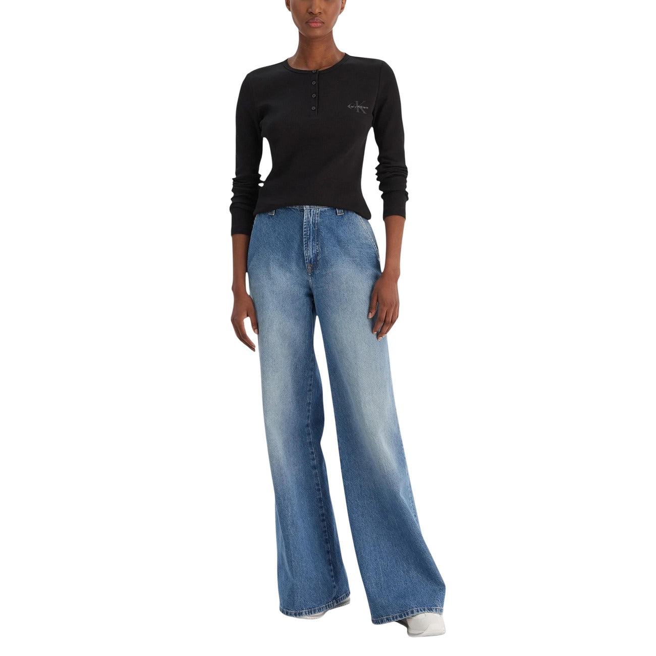 497987 Calvin Klein Jeans Maglia Nera Maniche Lunghe Donna
