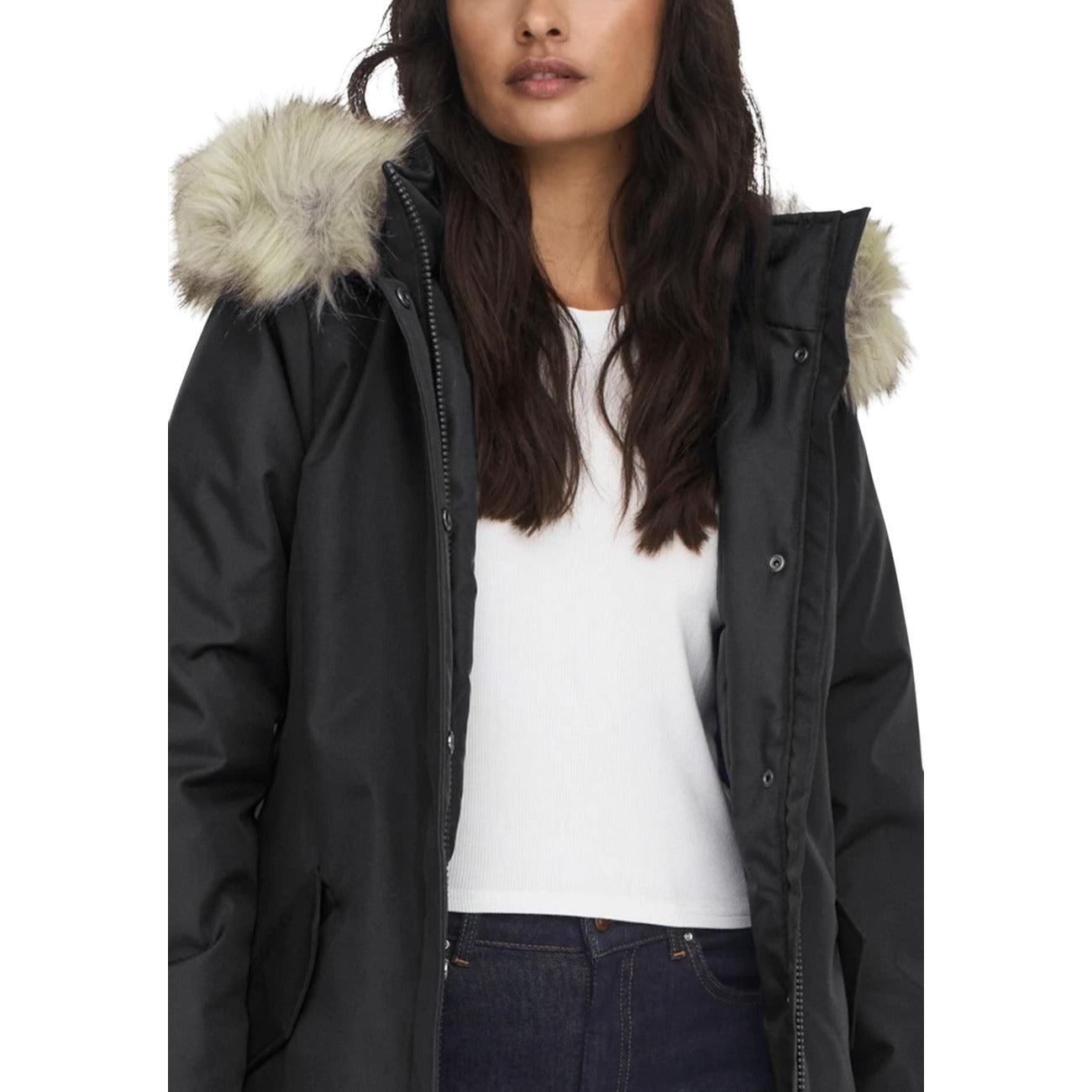 2435490 Only Giubbotto Nero Donna