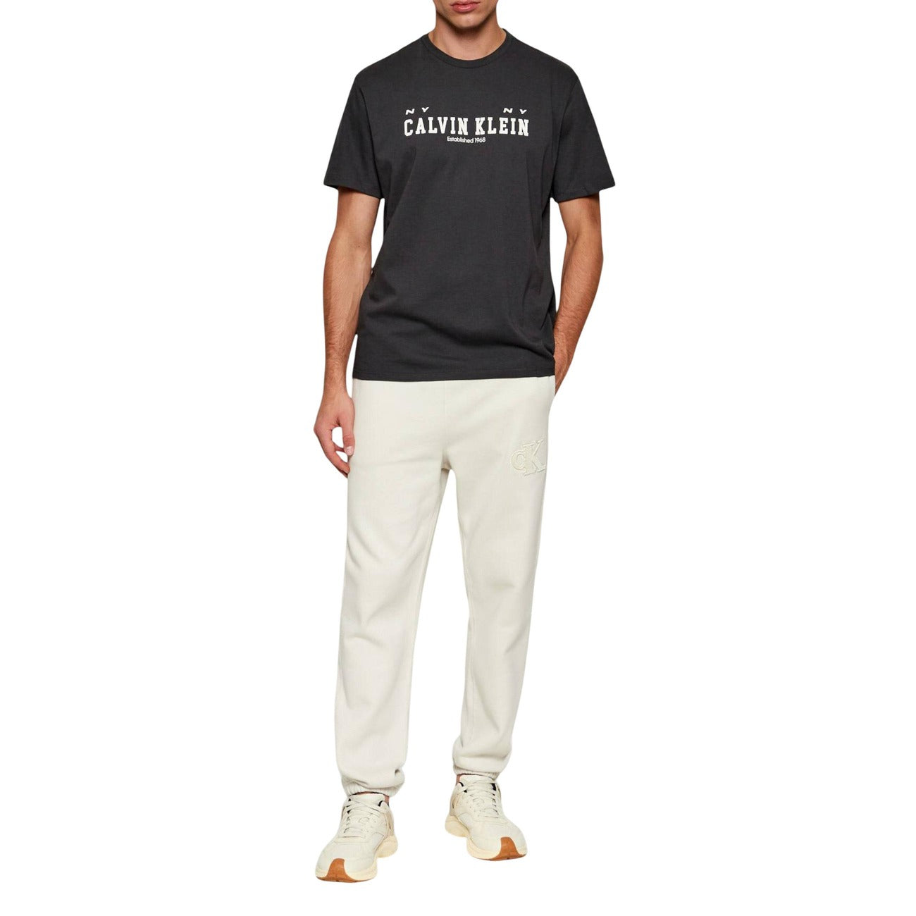 2447039 Calvin Klein Jeans T-Shirt Nera Stampa Uomo