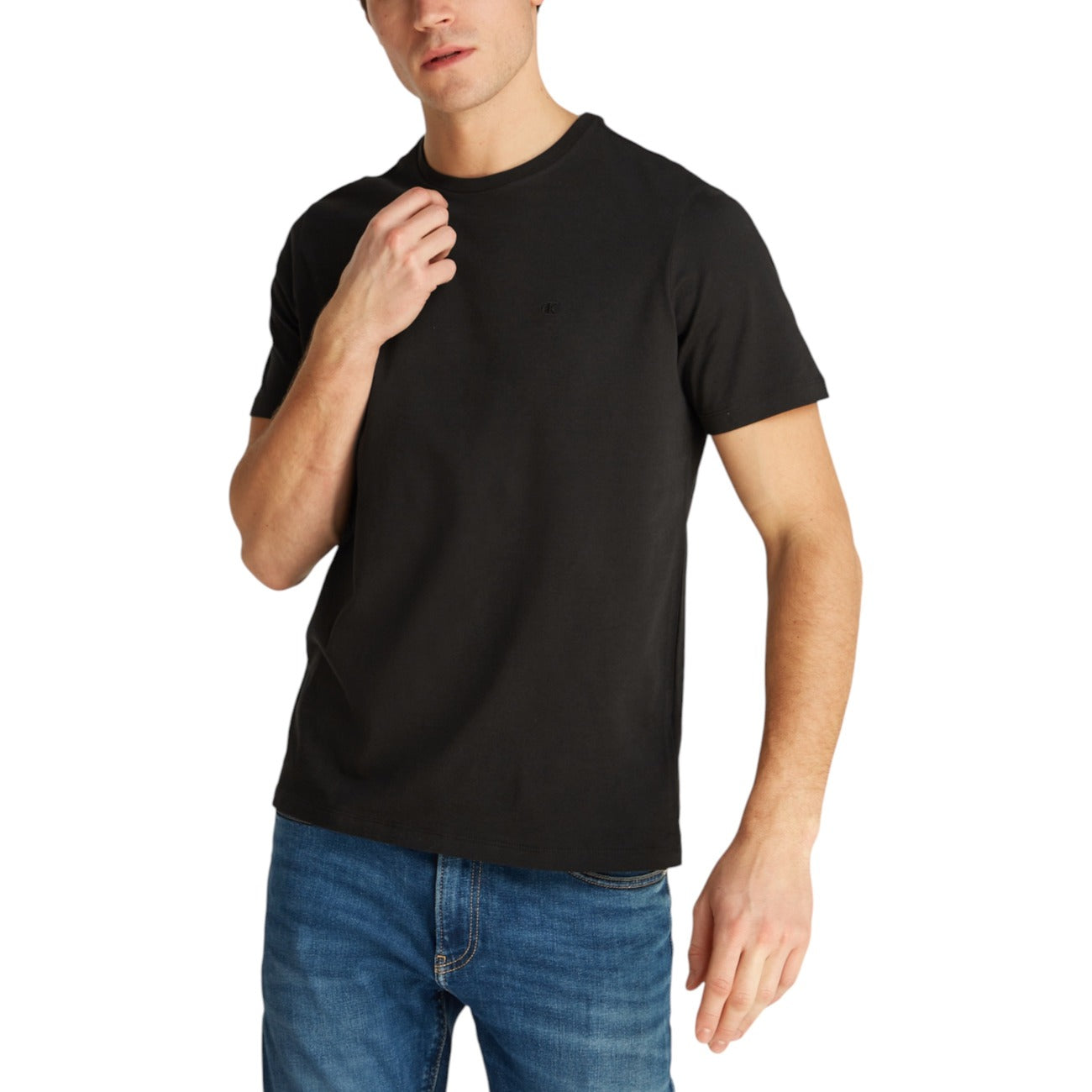 2417348 Calvin Klein Jeans T-Shirt Nera Uomo
