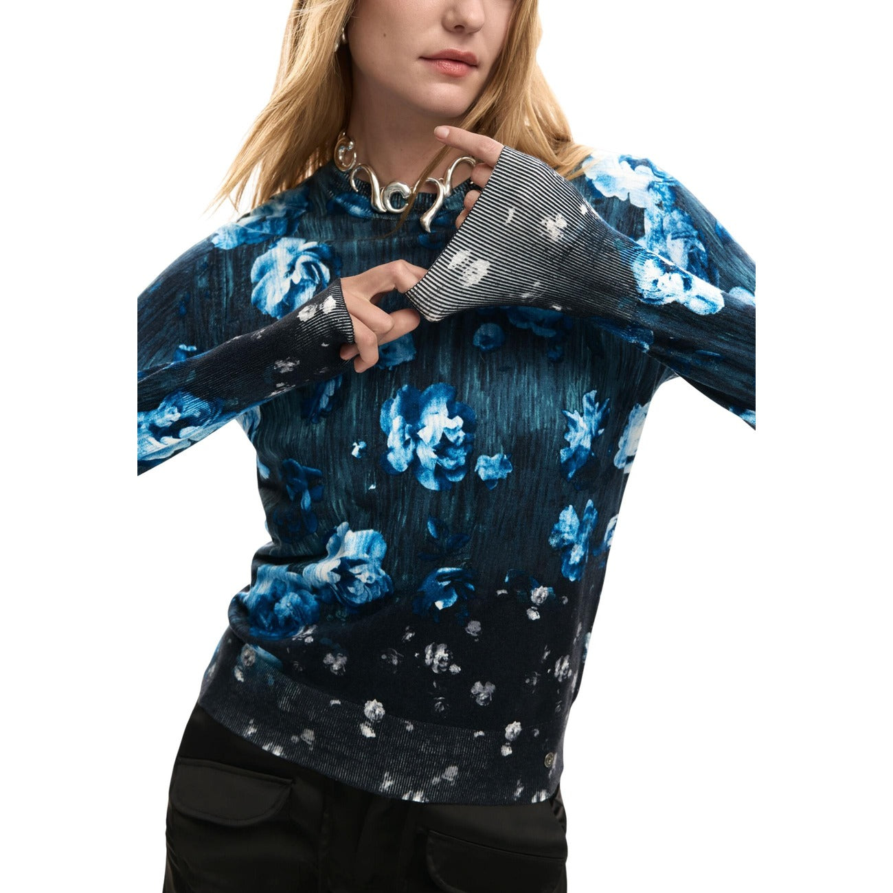 2451529 Desigual Maglia Donna Nera Floreale Viscosa
