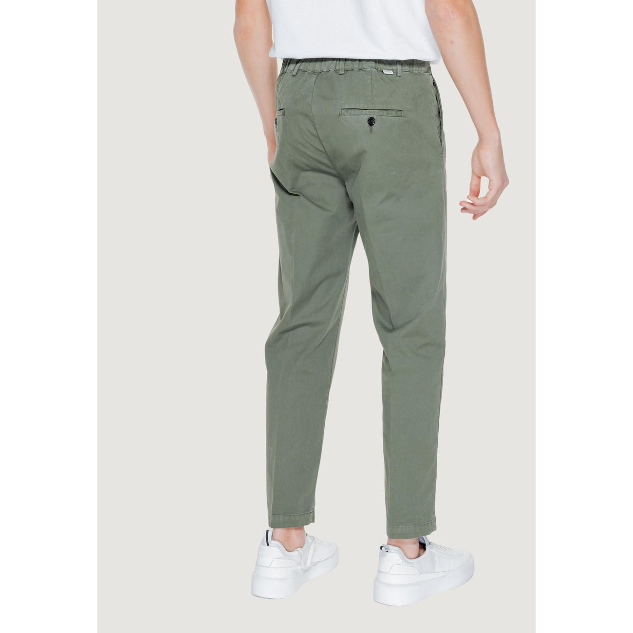 2251027 Liu Jo Pantaloni Verde Lino Uomo
