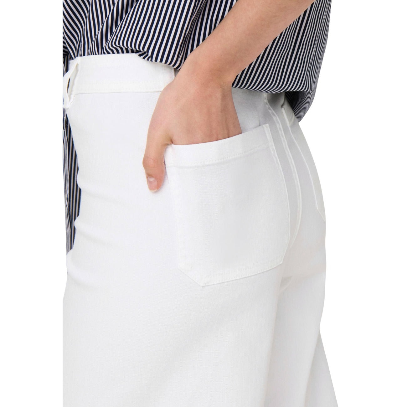 517448 Jacqueline De Yong Pantaloni Bianchi Donna