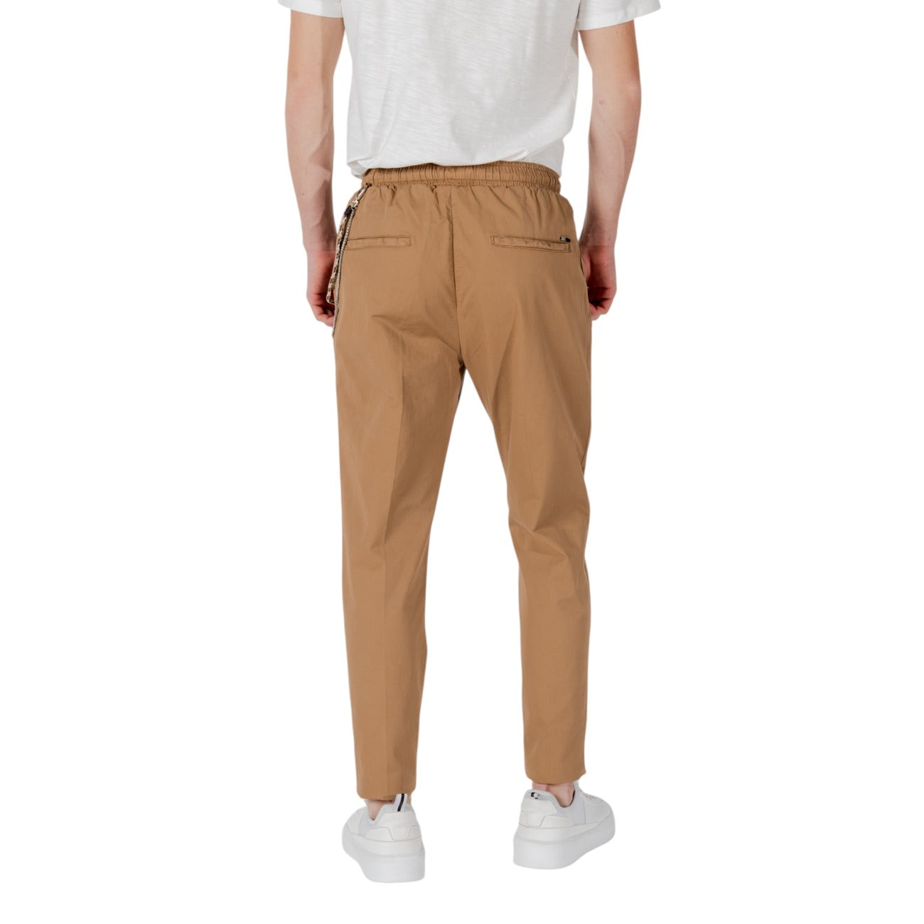 2417816 Gianni Lupo Pantaloni Marrone Cotone Elastan Uomo
