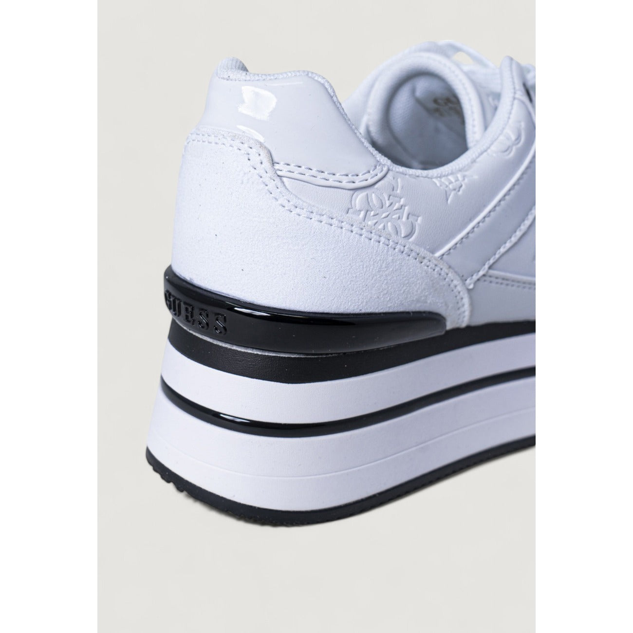 230908 Guess Sneakers Donna Bianche Poliestere