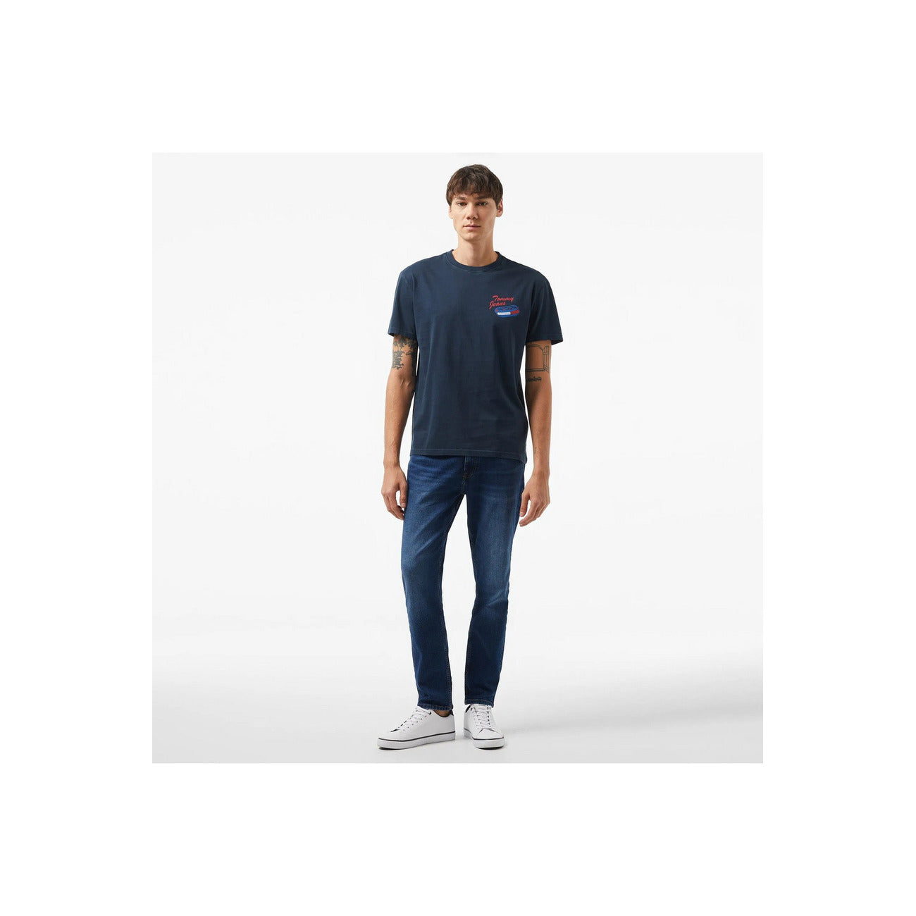 2429450 Tommy Jeans T-Shirt Blu Stampa Uomo