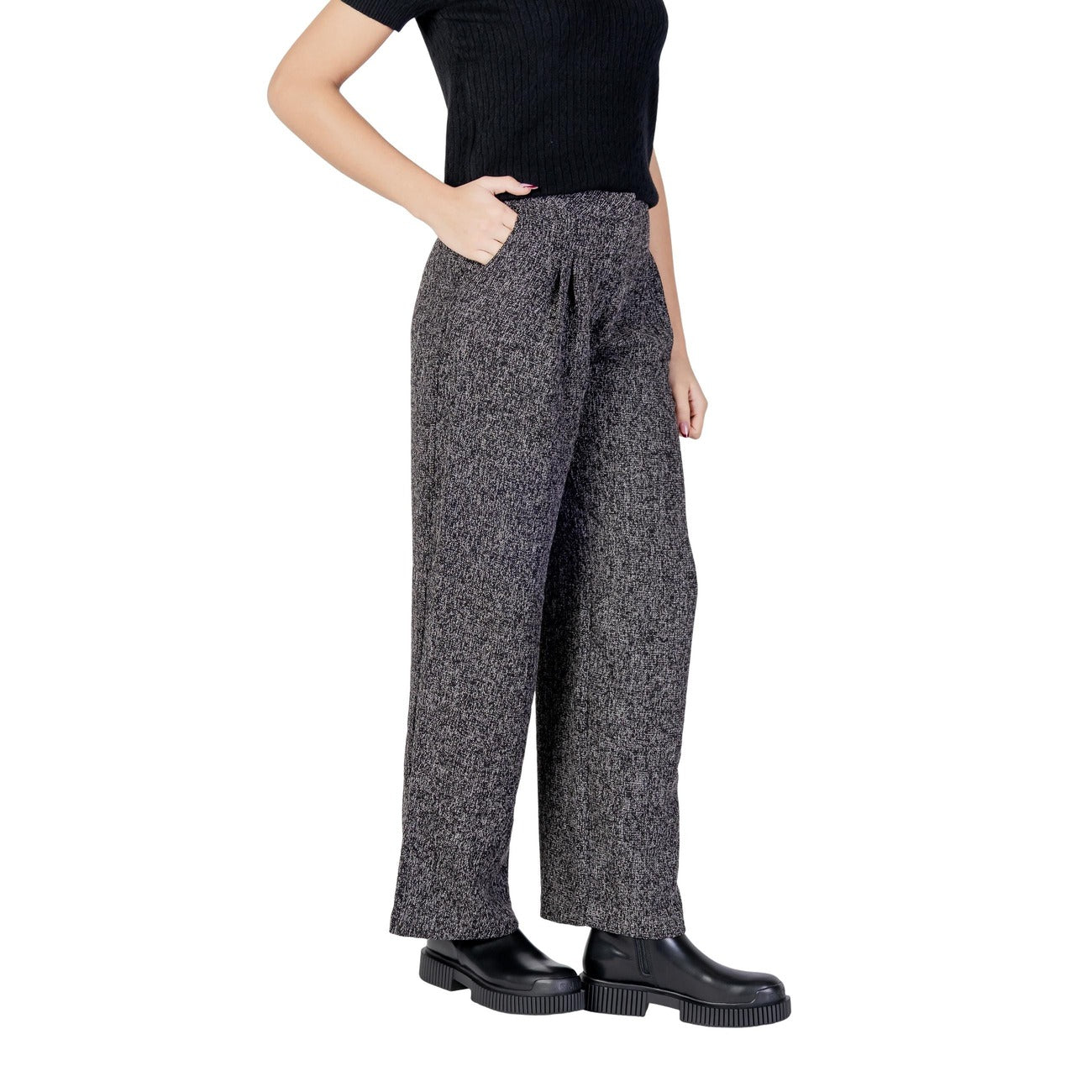 2445778 Jacqueline De Yong Pantaloni Neri Donna