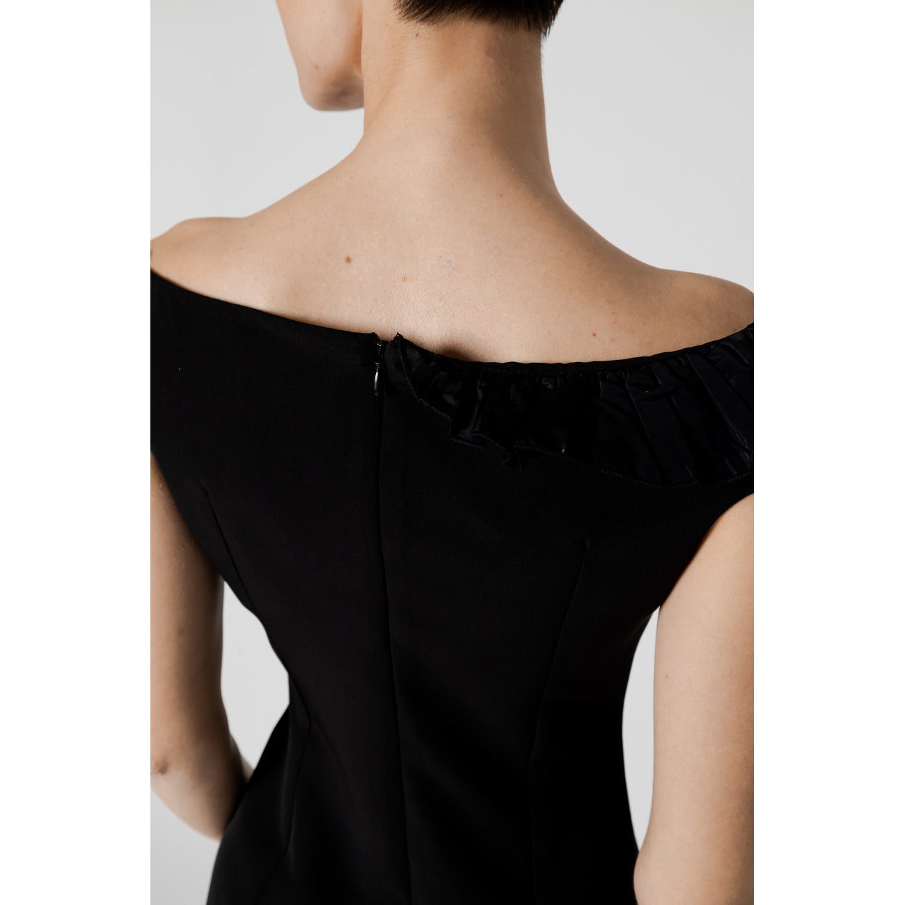 472214 Sandro Ferrone Abito Nero Donna Poliestere Elastan Primavera/Estate