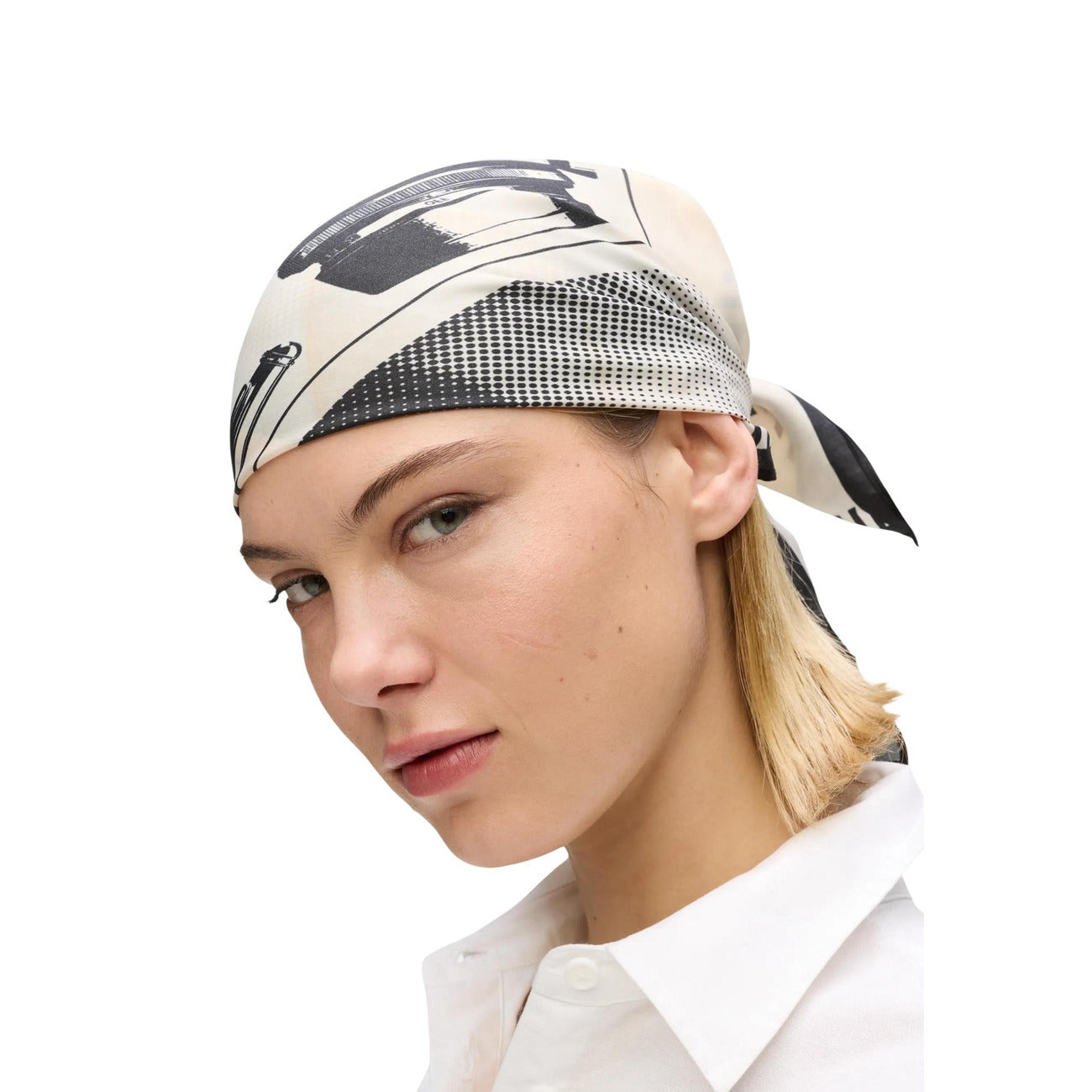 2465984 Karl Lagerfeld Jeans Bandana Beige Stampa Donna