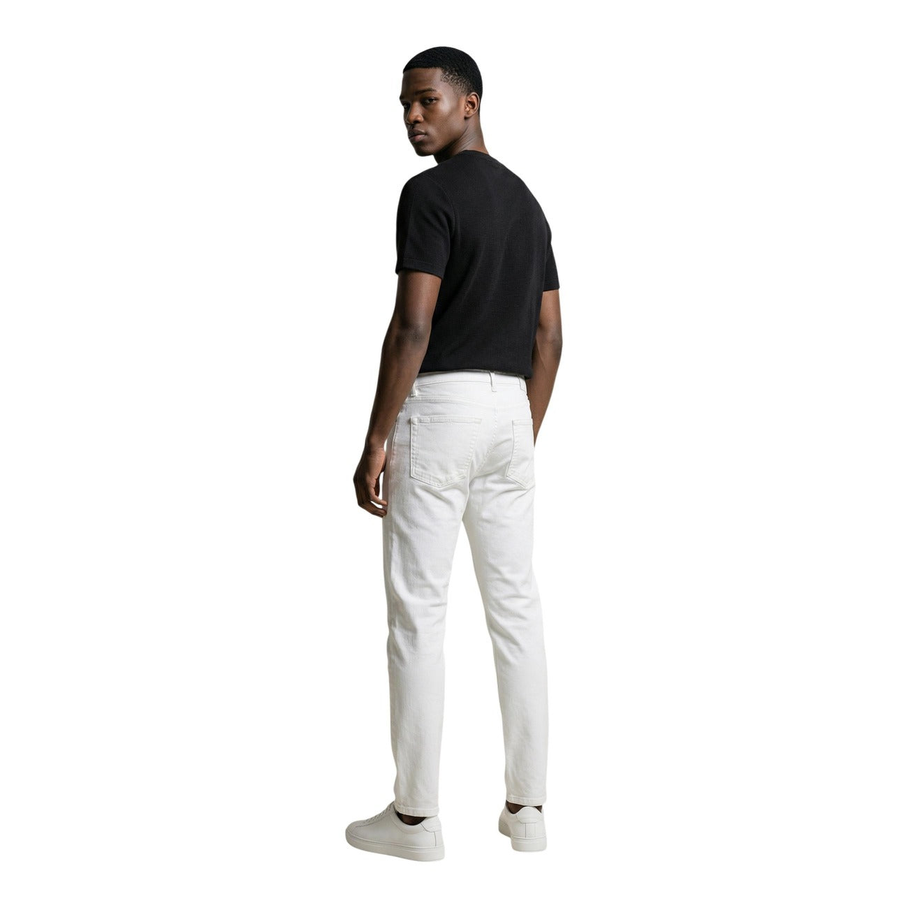 2452756 Calvin Klein Jeans T-Shirt Nero Uomo