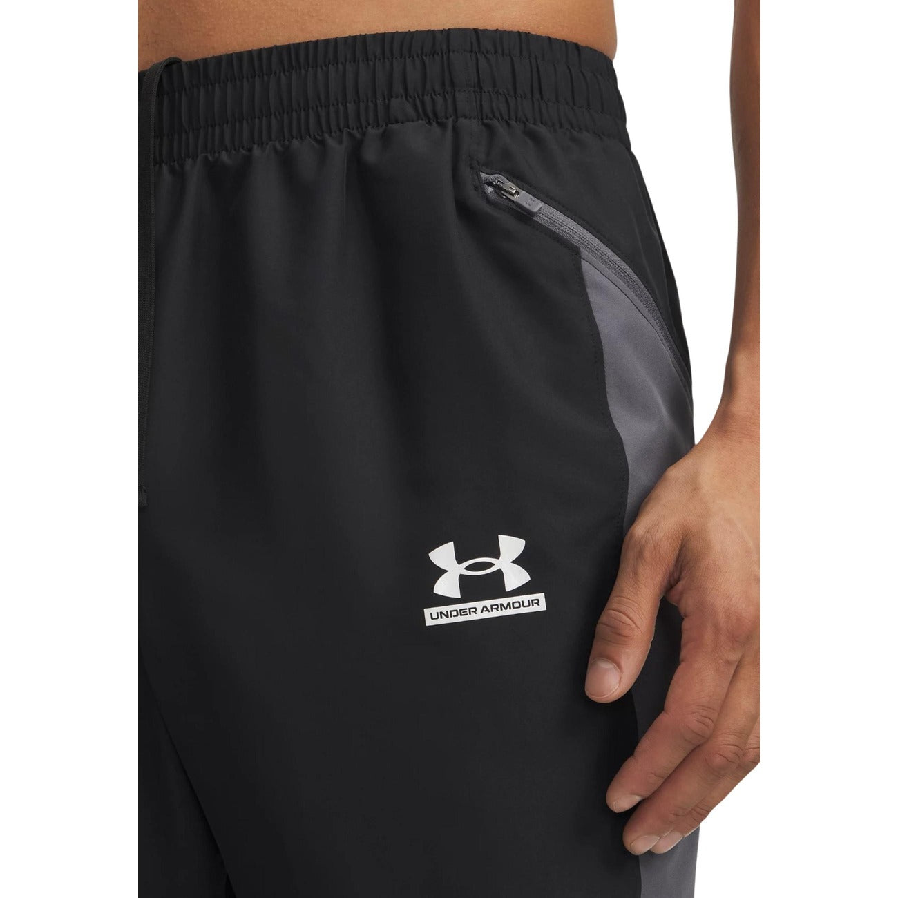 2455849 Under Armour Pantaloni Nero Poliestere Uomo