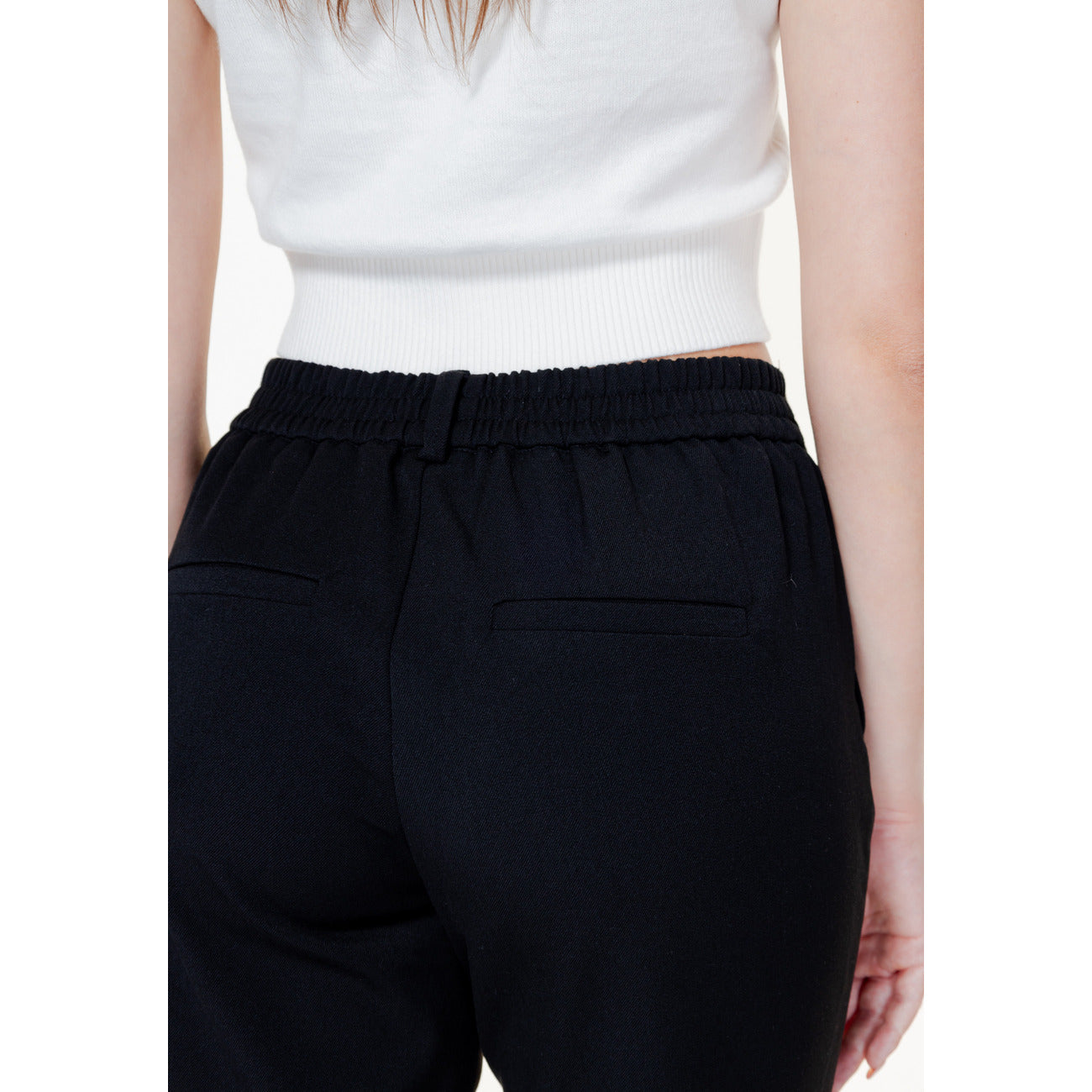 2294224 Vero Moda Pantaloni Neri Tasche Donna