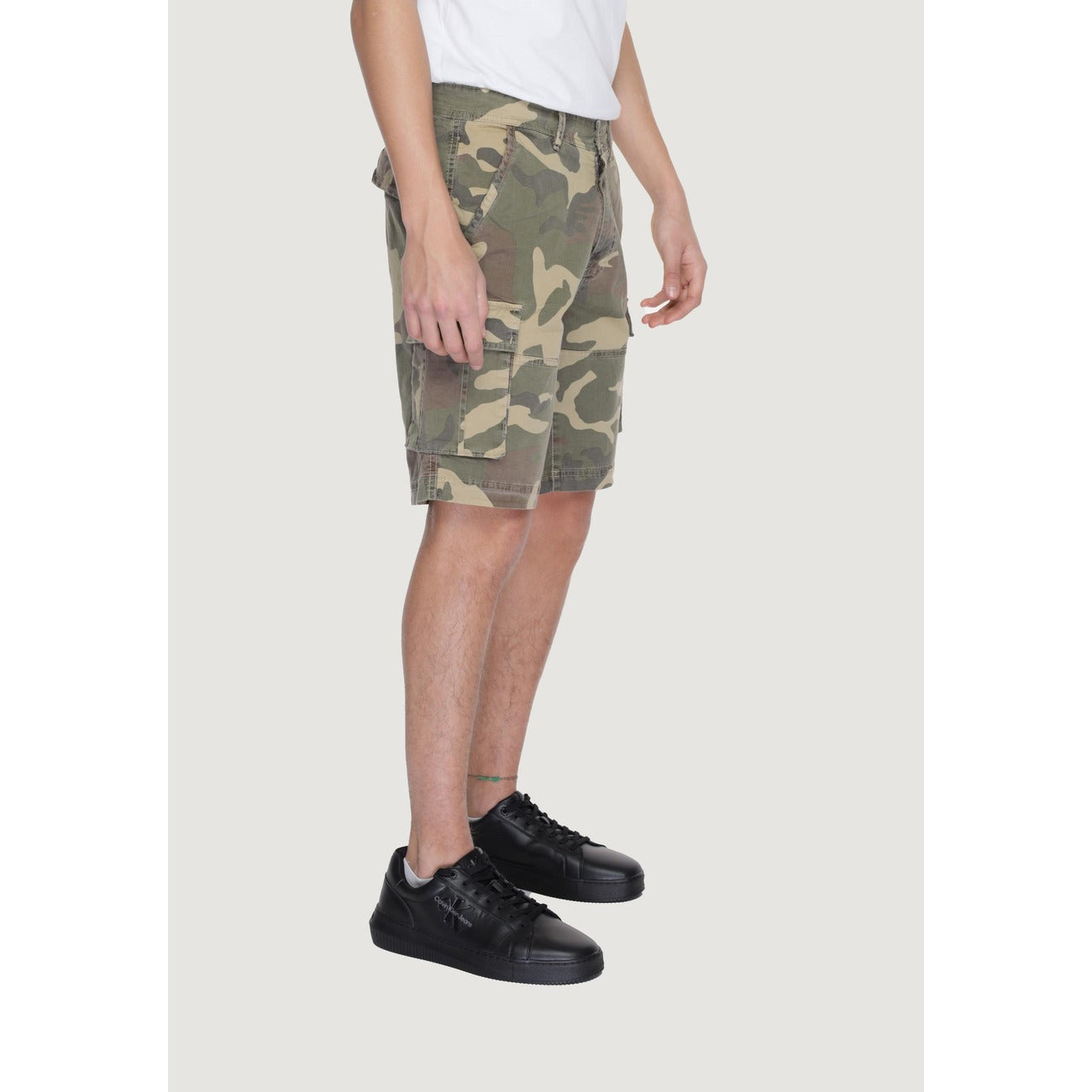 2231513 U.S. Polo Assn. Bermuda Beige Militare Multipocket Uomo